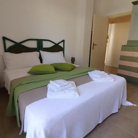 Casa Rossella In بيت للعطل