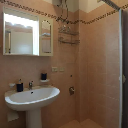 بيت للعطل Casa Rossella In أوترانتو