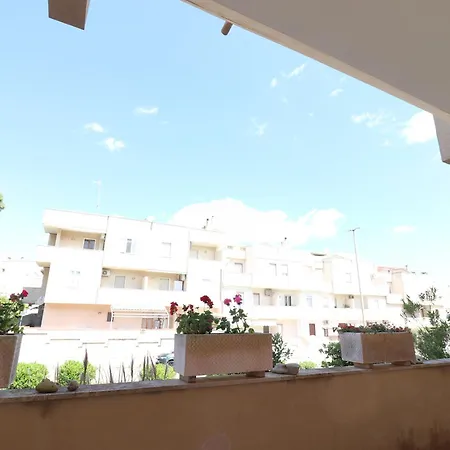 Casa Rossella In 펜션